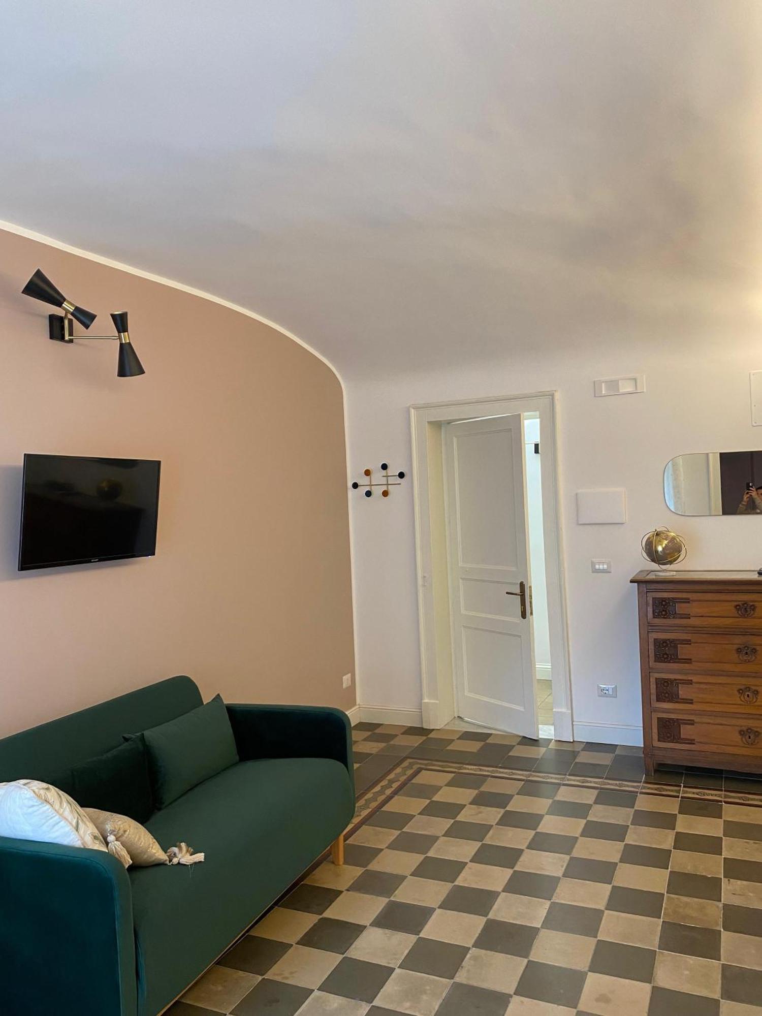 Dimora Dei Minoriti Bed & Breakfast CTA Exterior photo
